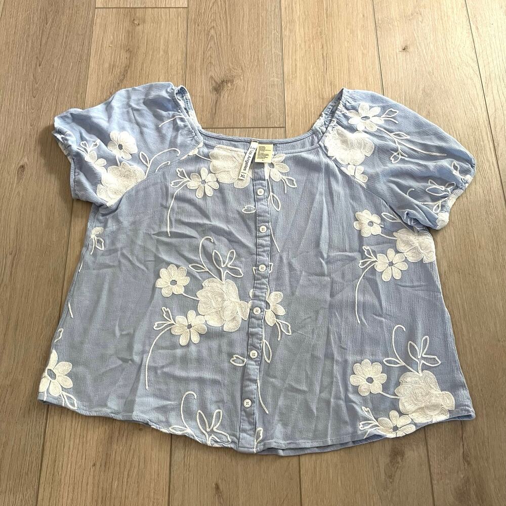 Liv Women’s Light Blue & White Floral Puff Sleeve Blouse Sz XL